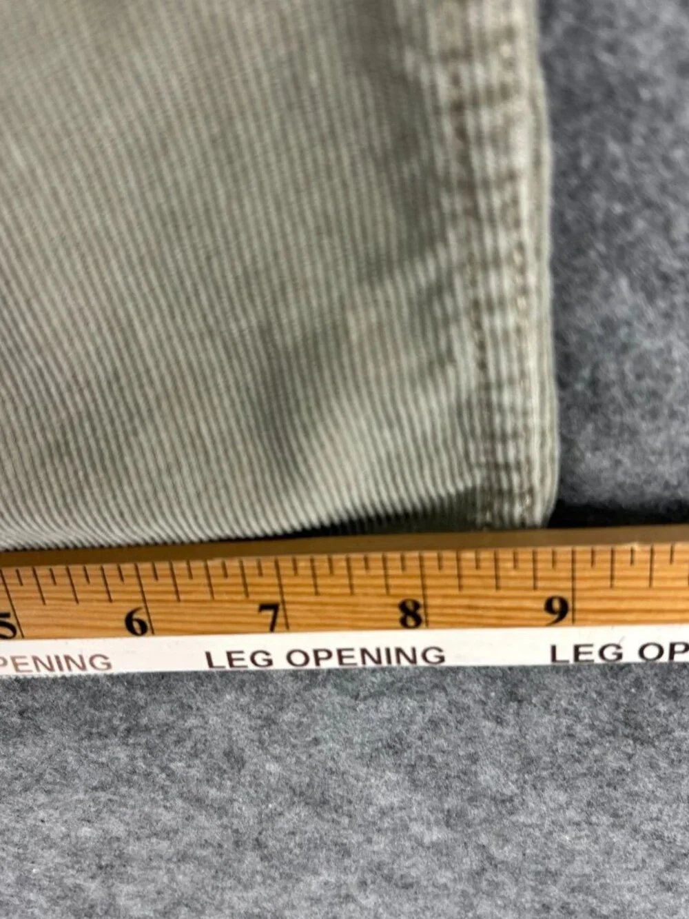 Vintage Levi's 505 Corduroy Pants Mens 38x34 Green Straight Leg Mid Rise Pockets